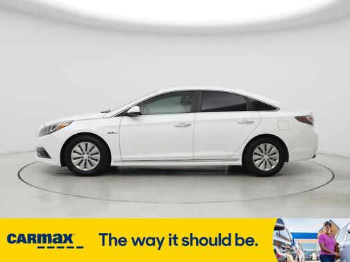 2017 Hyundai SONATA Hybrid