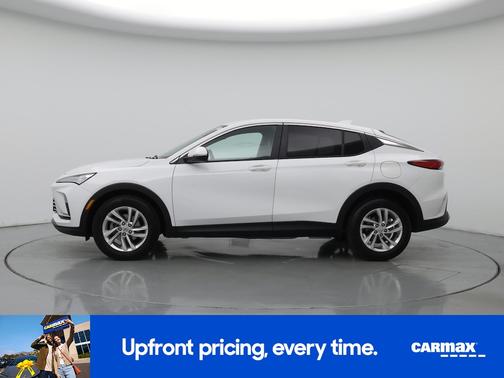 White 2025 Buick Envista Preferred