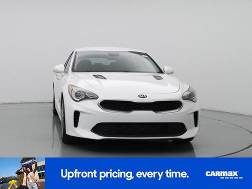 White 2018 Kia Stinger