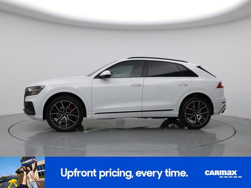 2021 Audi Q8 Premium Plus