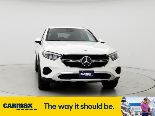 2024 Mercedes-Benz GLC 300