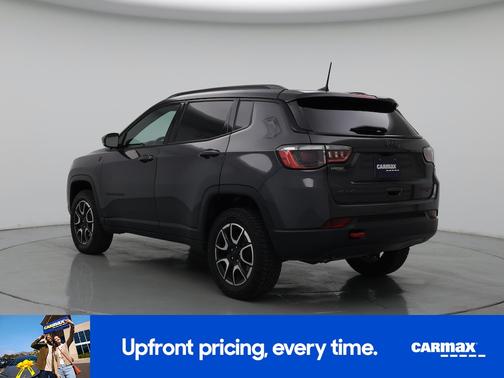 Gray 2024 Jeep Compass Trailhawk