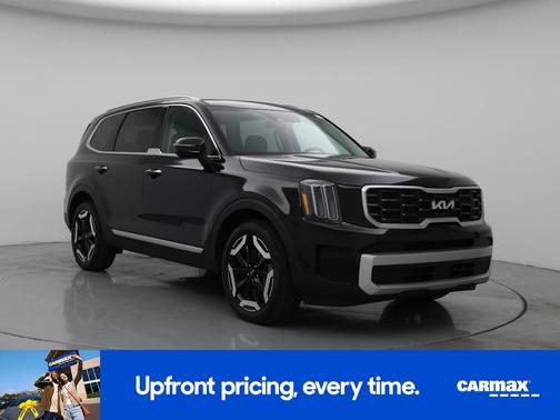 Black 2024 Kia Telluride S