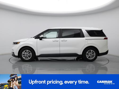 2024 Kia Carnival LX Seat Package