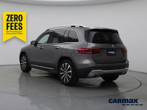 Gray 2022 Mercedes-Benz GLB 250