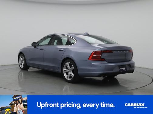 Blue 2018 Volvo S90 T5 Momentum
