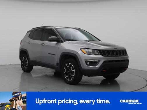 Silver 2019 Jeep Compass Trailhawk