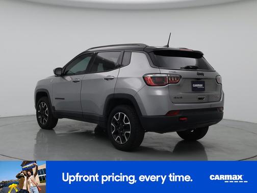 Silver 2019 Jeep Compass Trailhawk