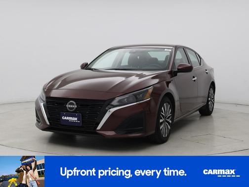 2023 Nissan Altima SV