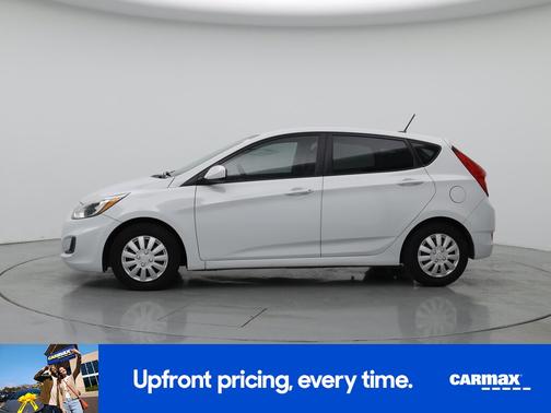 White 2017 Hyundai Accent SE