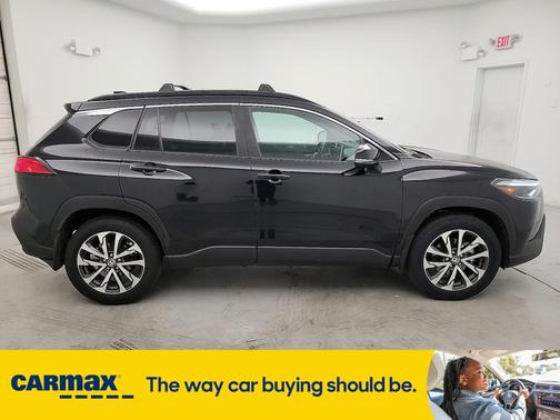 2022 Toyota Corolla Cross XLE