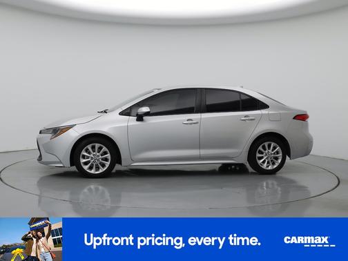Silver 2021 Toyota Corolla LE