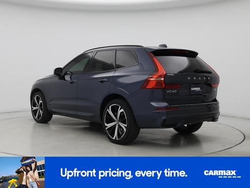2022 Volvo XC60 B5 R-Design