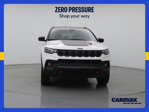 White 2025 Jeep Compass Trailhawk