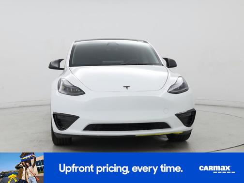 White 2025 Tesla Model Y Long Range