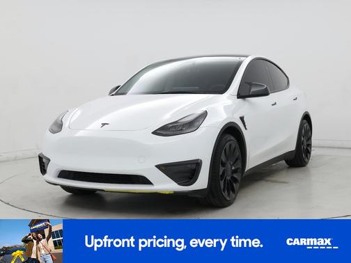 White 2025 Tesla Model Y Long Range