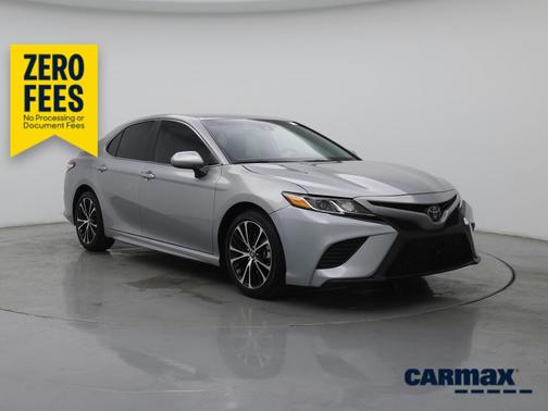 Silver 2020 Toyota Camry SE