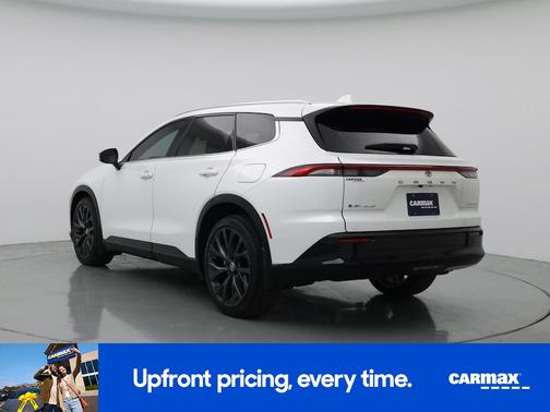 White 2025 Toyota Crown Signia Limited