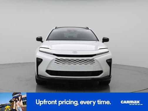 White 2025 Toyota Crown Signia Limited