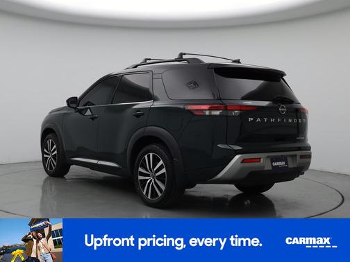 Green 2023 Nissan Pathfinder Platinum