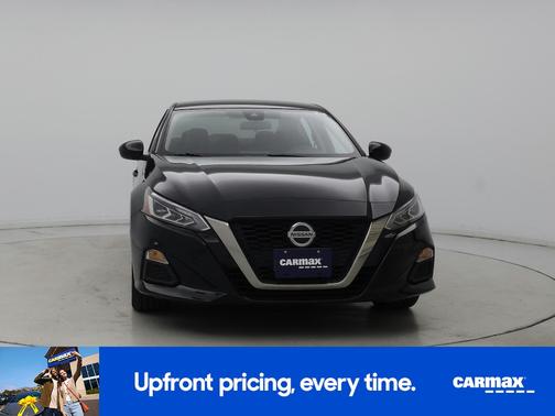 2022 Nissan Altima SR