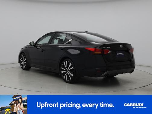 2022 Nissan Altima SR