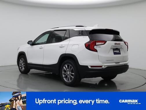 White 2023 GMC Terrain SLT