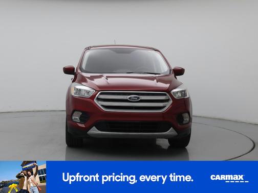 Red 2019 Ford Escape SE