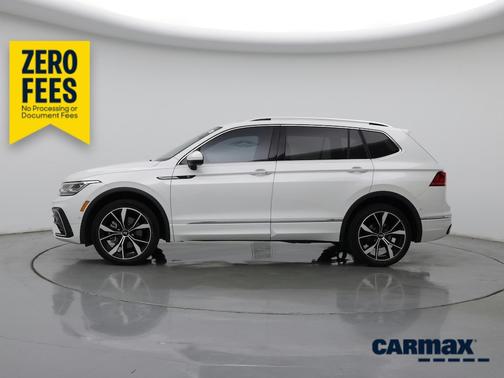 White 2023 Volkswagen Tiguan SEL R-Line