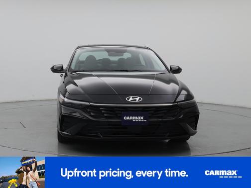 Black 2025 Hyundai ELANTRA Limited