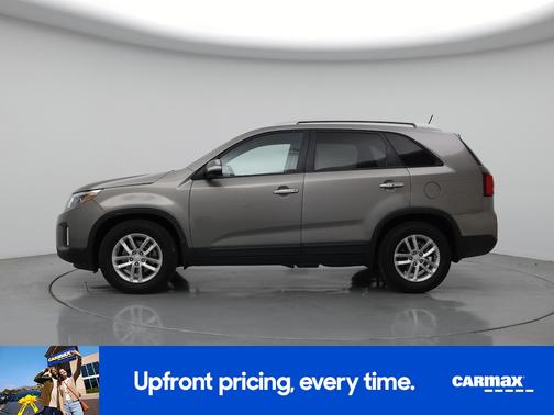 Gray 2015 Kia Sorento LX
