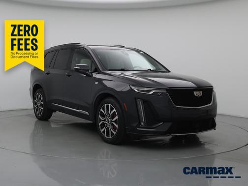 Green 2023 Cadillac XT6 Premium Luxury