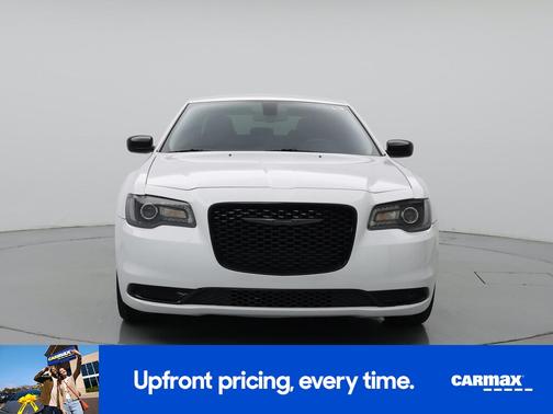 2021 Chrysler 300 Touring