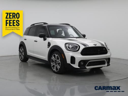 White 2024 MINI Countryman S