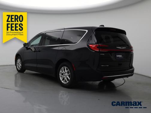 Black 2025 Chrysler Pacifica Select
