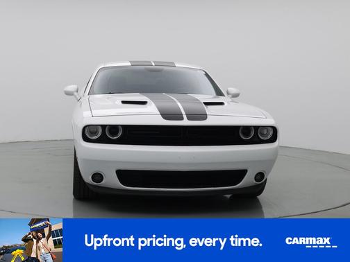 2016 Dodge Challenger SXT Plus