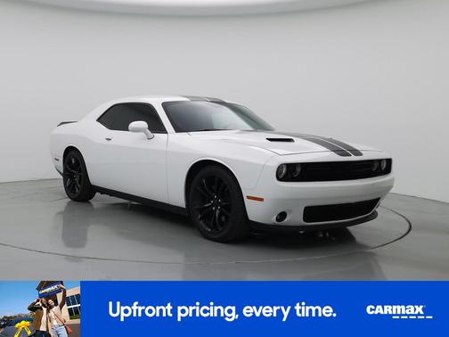 2016 Dodge Challenger SXT Plus