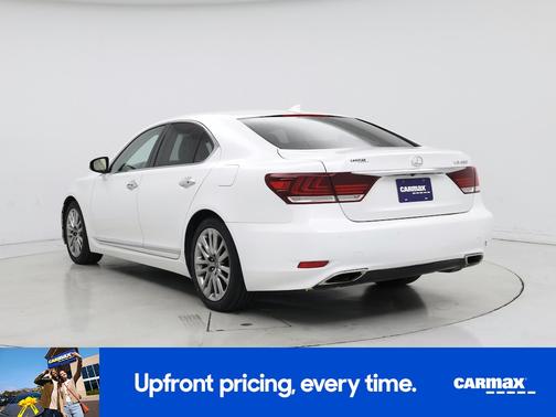 White 2017 Lexus LS 460