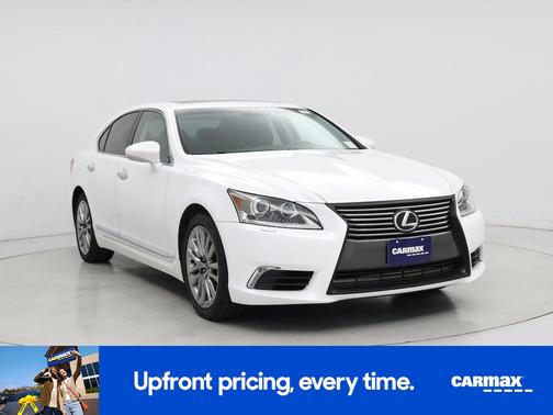 White 2017 Lexus LS 460