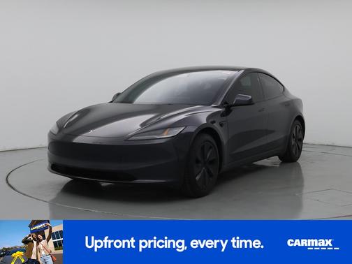 Gray 2024 Tesla Model 3 Long Range