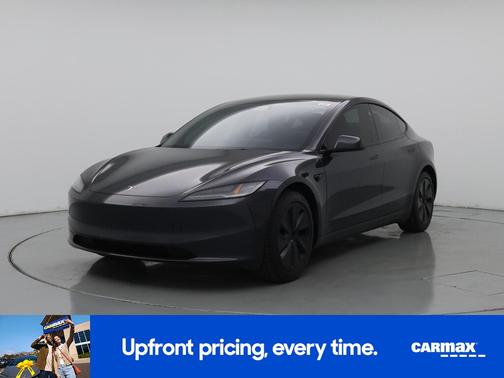 Gray 2024 Tesla Model 3 Long Range