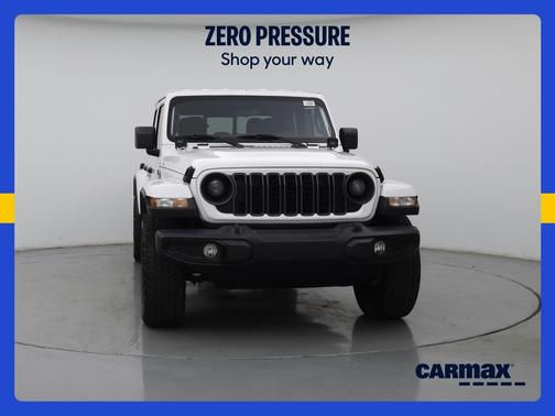 White 2025 Jeep Gladiator Nighthawk