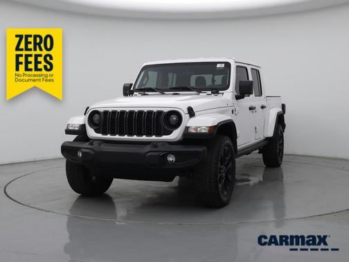 White 2025 Jeep Gladiator Sport