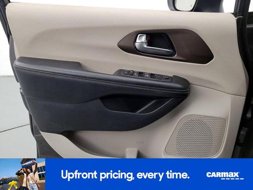Gray 2022 Chrysler Voyager LX