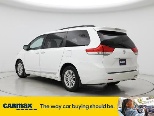 2014 Toyota Sienna XLE