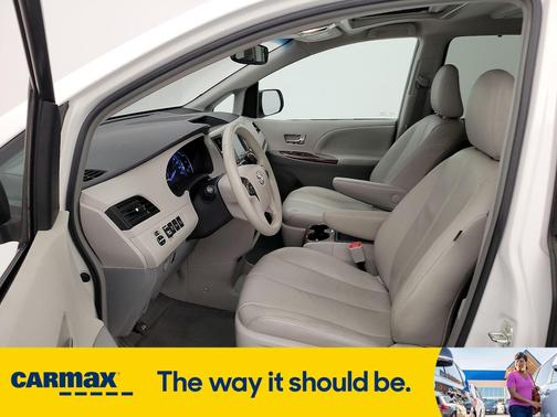 2014 Toyota Sienna XLE