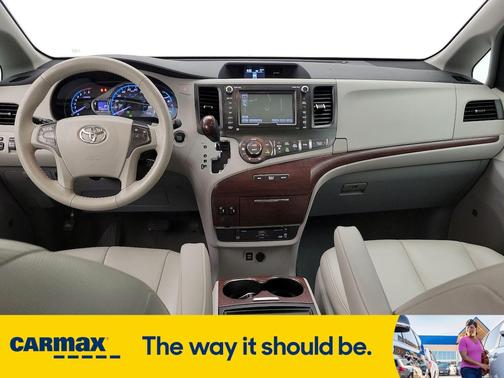 2014 Toyota Sienna XLE