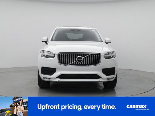 2021 Volvo XC90 T6 Momentum