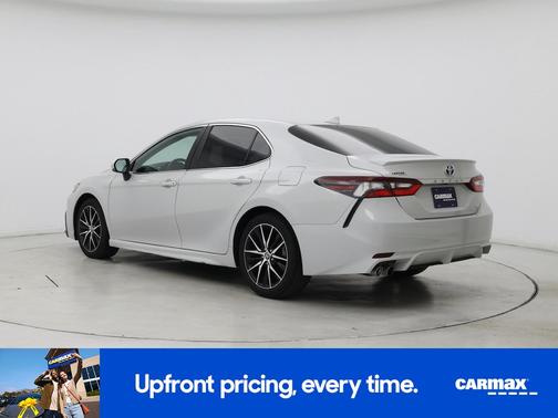 2023 Toyota Camry Hybrid SE