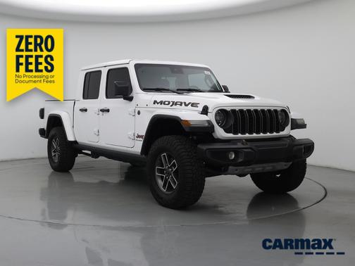 White 2025 Jeep Gladiator Mojave